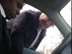 Les garçons videopornoinceste sont très excités et ils font des choses sournoises à cette fille