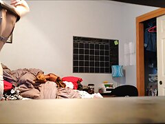 Une nana qui a video prno gratuit un corps en forme se fait baiser profondément sur le bureau