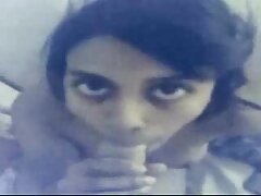 Une fille noire se couvre d'huile puis se tukif meilleur video fait sodomiser