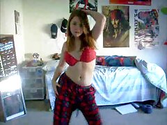 Mamie blonde toujours en forme pour le sexe avec un étalon beaucoup plus video cunilingus gratuit jeune