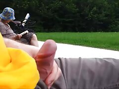 Un garçon rompt avec sa petite amie mais un colocataire videos gratuites femmes mures l'encourage par le sexe