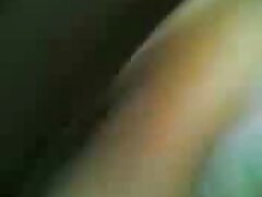 Incroyable blonde affiche son cul béant alors que son video amateur gratuite cul se fait brancher