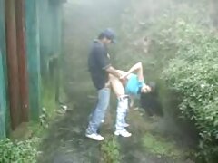 Deux filles se fistent sur le lit aujourd'hui vidéo sexe arabe gratuit