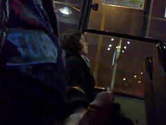 Sadie Pop a du sexe hardcore en sueur dans le restaurant voir les vidéos porno