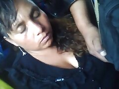 Les seins de la fille vidéo porno gratuit black torride rebondissent alors qu'elle chevauche ce gros pénis