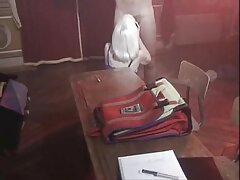 Une jolie fille nommée Pinky Breeze a besoin video erotique infirmiere de sexe torride