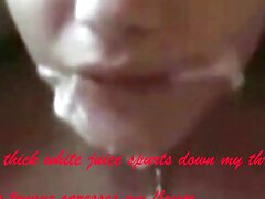 Une fille sexy au corps tatoué profite de szxe video l'anal avec un camarade d'âge moyen