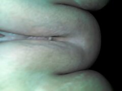 Salope met une sangle sur sa chatte et elle baise video de sexe les debiles son homme