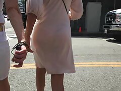 Une pro sexy nous montre comment elle a manipulé un video lesebienne manche avec sa bouche