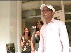 Mary Rock enfonce le pénis profondément dans video q gratuit le cul de sa charmante partenaire
