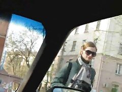 Plusieurs femmes aux gros video prno gratuit seins et aux culs fermes sucent des bites