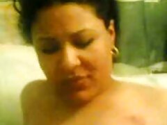 La beauté bien formée est video pornodingue émerveillée par un homme puissant et qualifié