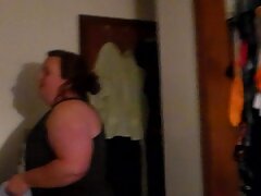 Une blonde qui aime la bite noire video femme poilue gratuit se fait baiser très profondément