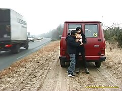 Douce blonde video hard amatrice se fait baiser très fort par son petit ami