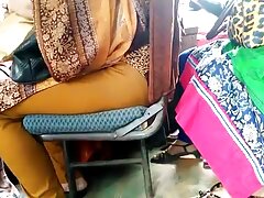 Fille se fait percer dans des positions variables dans la vidéo porno français amateur cuisine