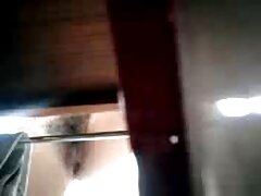 Une dame video sexe gratuit aux gros seins se fait défoncer sur le canapé en cuir aujourd'hui