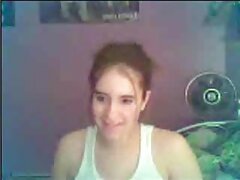 Forage anal sauvage par un homme grossier qui baise fort son vidéo porno fellation adolescent prisonnier