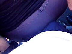 Deux video de sexe adulte filles s'explorent nues sur le lit