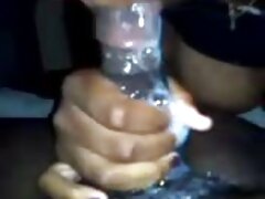 Une écolière mignonne se fait baiser par deux gars video porno gay gratuit