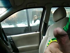 Karmen Karma a été surprise en train de se masturber dans un vidéo porno fellation jardin et cela a causé des relations sexuelles