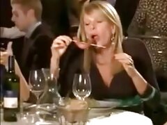 Une blonde se video pornographique noire fait sodomiser par son instructeur