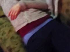 Un gros pénis noir pénètre dans une video gay porno gratuite petite belle-fille adolescente chaude