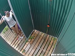 Salope chaude avec de video x gratuite tukif l'encre sur le dos se fait défoncer la chatte humide