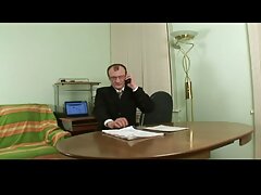 Womanizer utilise une video sexe hard francaise bite pour donner une énorme satisfaction à une nana salope